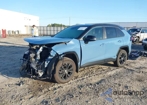 2024 Toyota Rav4 Hybrid Xse from USA, damaged, VIN 2T3E6RFV0RW050711